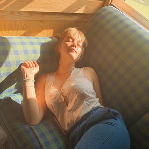 Meet your Posher, Anna